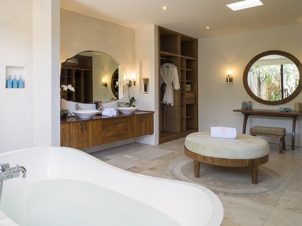 Lataliana Villas Seminyak Habitación foto
