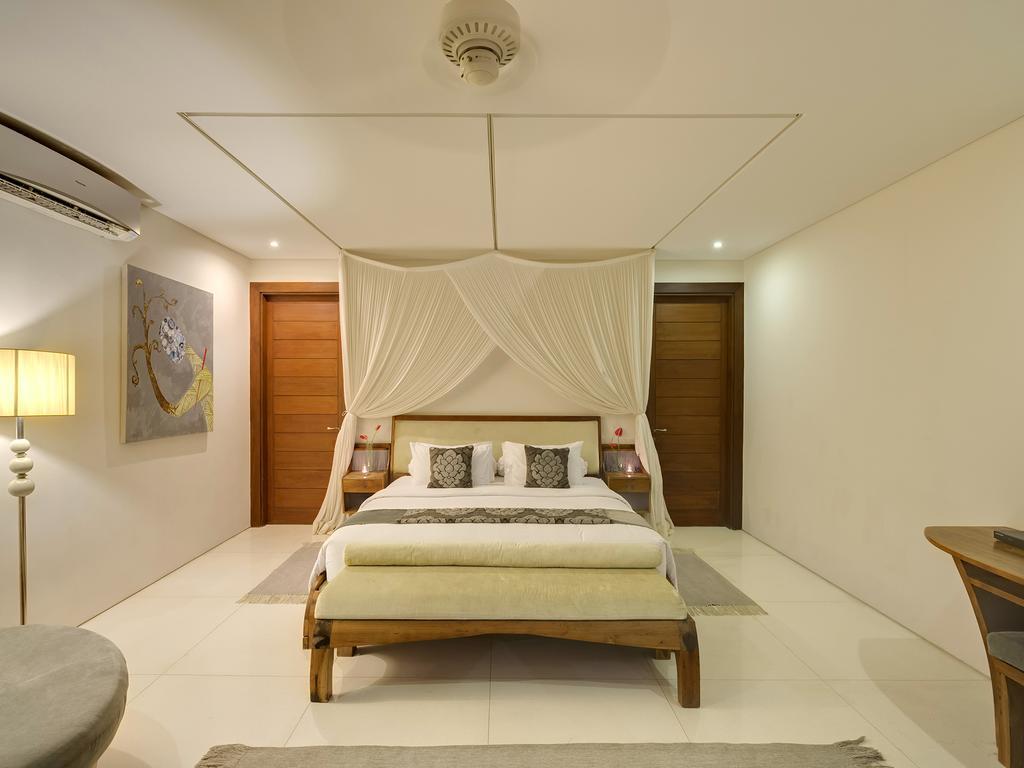 Lataliana Villas Seminyak Habitación foto