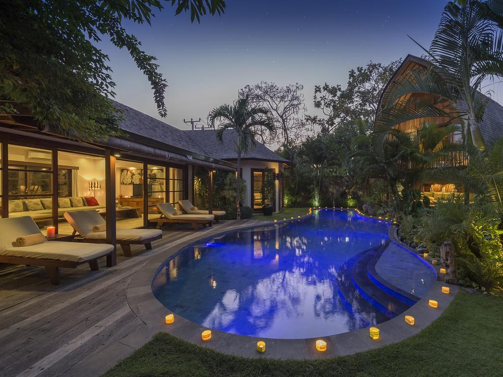 Lataliana Villas Seminyak Habitación foto
